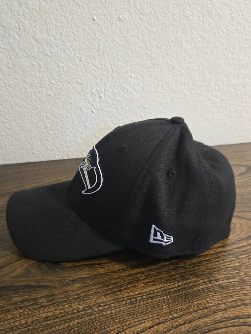 New Era men new